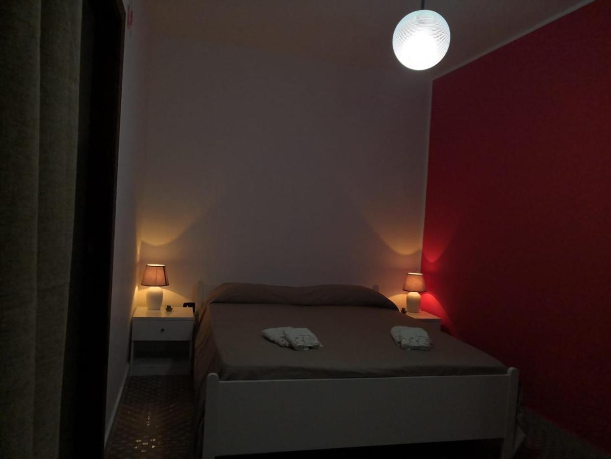 Aieta Monolocale Nel Centro Storico B&B 외부 사진